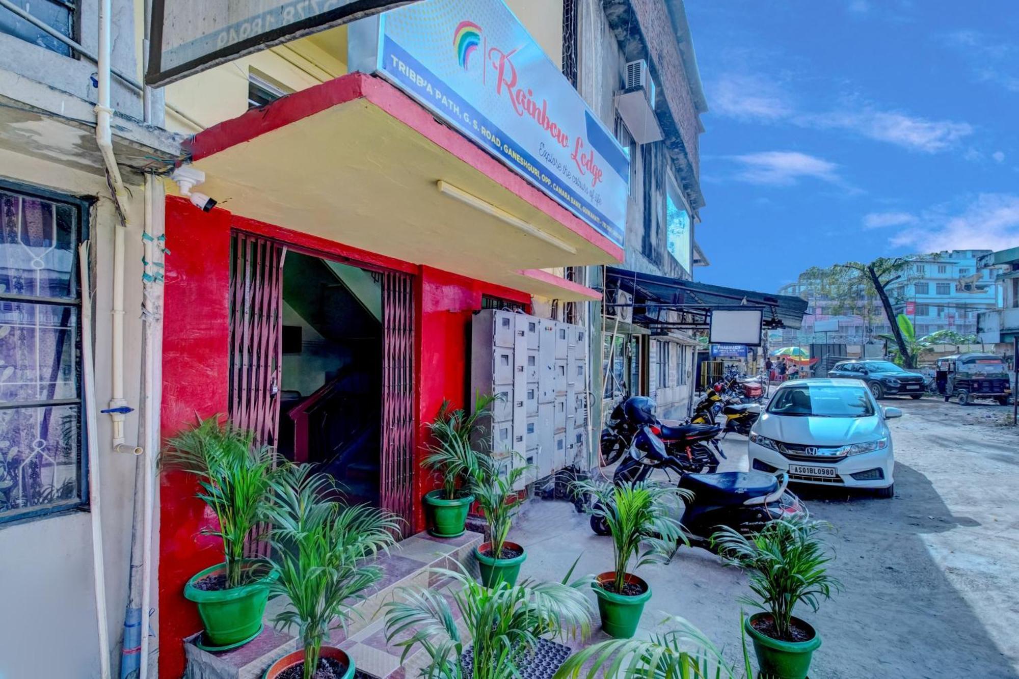 Spot On Rainbow Lodge Guwahati Luaran gambar